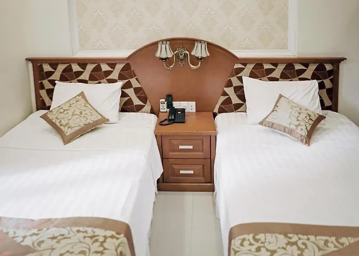 Starlight Hotel 2*