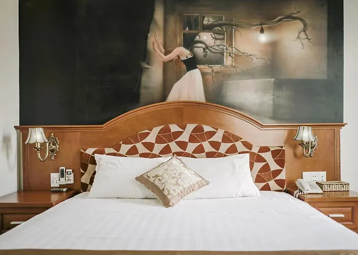 Starlight Hotel 2*